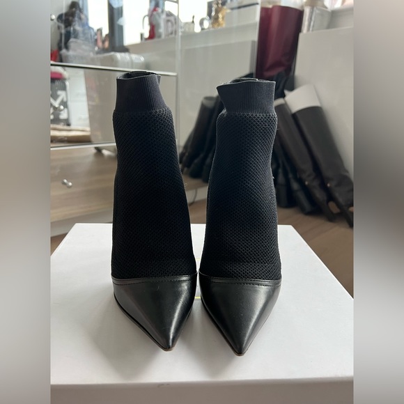 BALMAIN SOCK BOOTIE WITH GOLD TIP HEEL - Picture 2 of 7